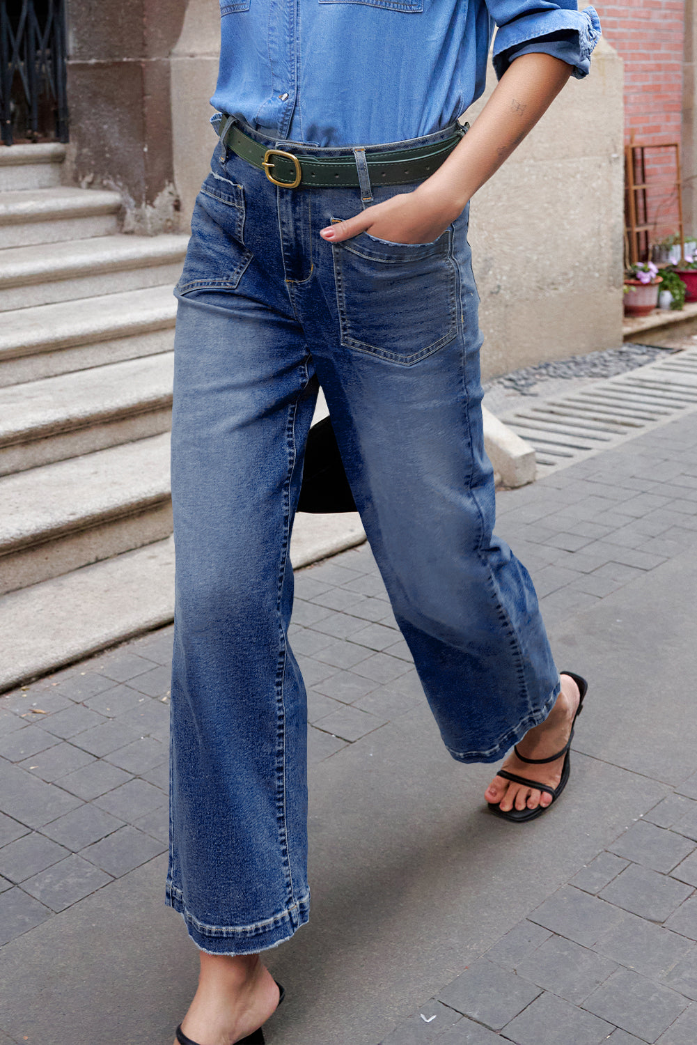 Brown Minimalist Patch Pocket High Waist Shift Jeans